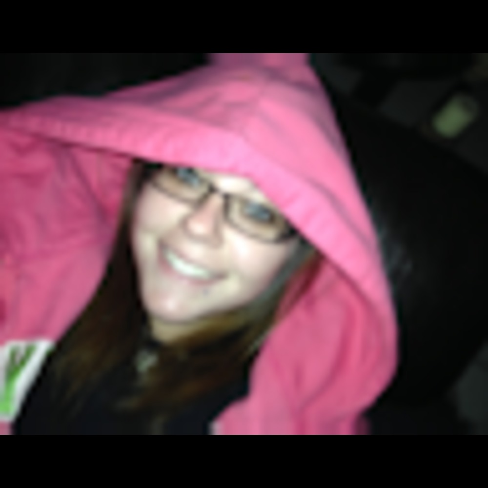 Meet your Posher, Danielle